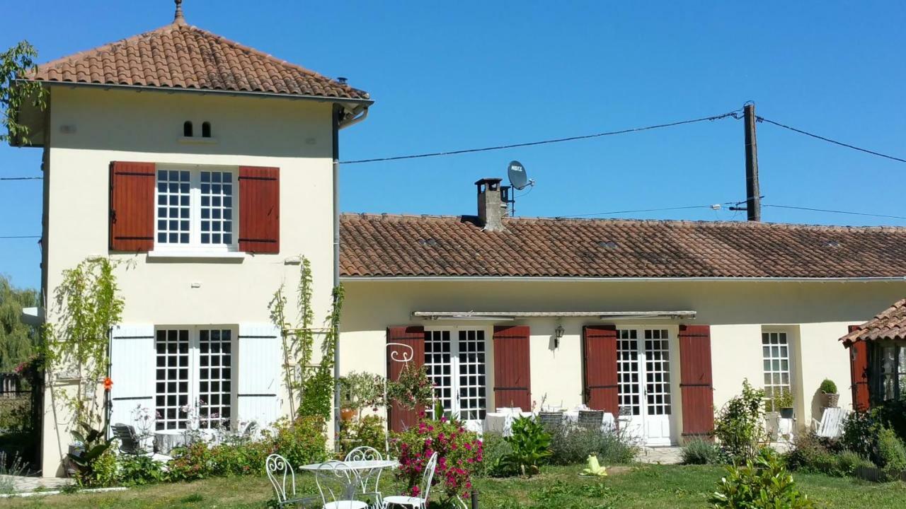 B&B Le Savoir Vivre Bonnes  Exterior photo