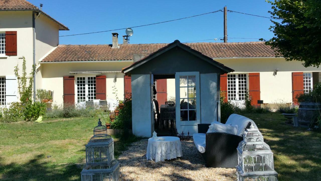 B&B Le Savoir Vivre Bonnes  Exterior photo