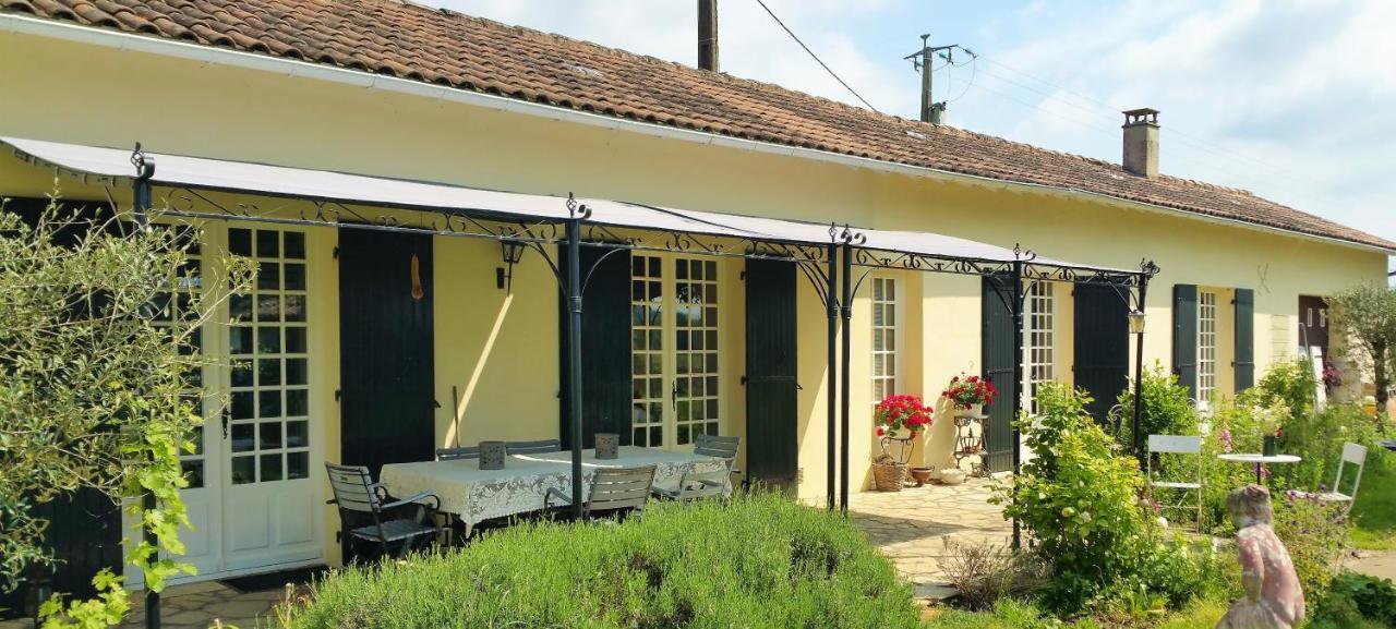 B&B Le Savoir Vivre Bonnes  Exterior photo